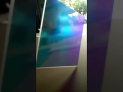 虹彩色のアクリルシート